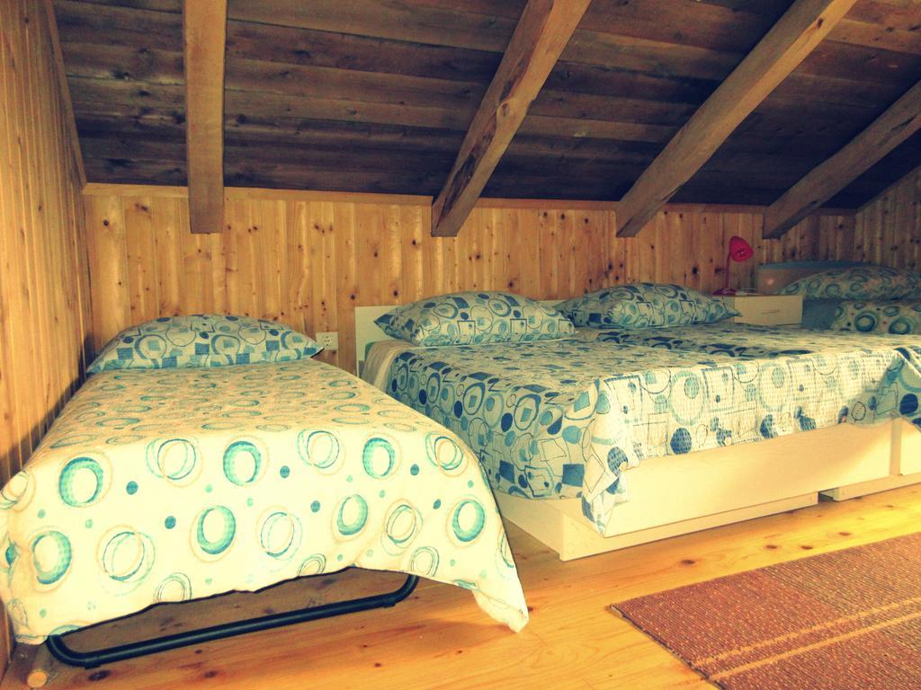 Kamp Rut Albergue Kobarid Exterior foto